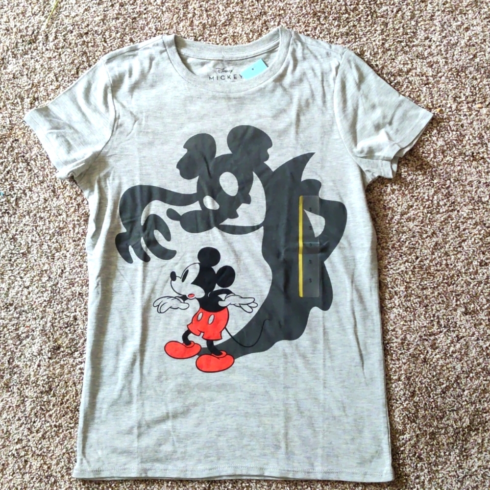 Disney Mickey Mouse And Shadow Tee shirt size Women's small